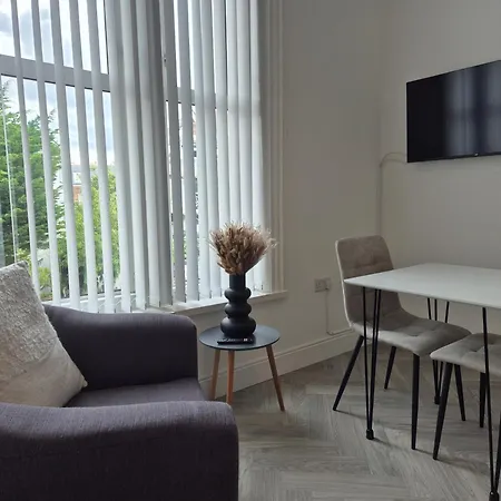 #9 Studio Apartment - Sleeps 4 Portsmouth Exterior photo